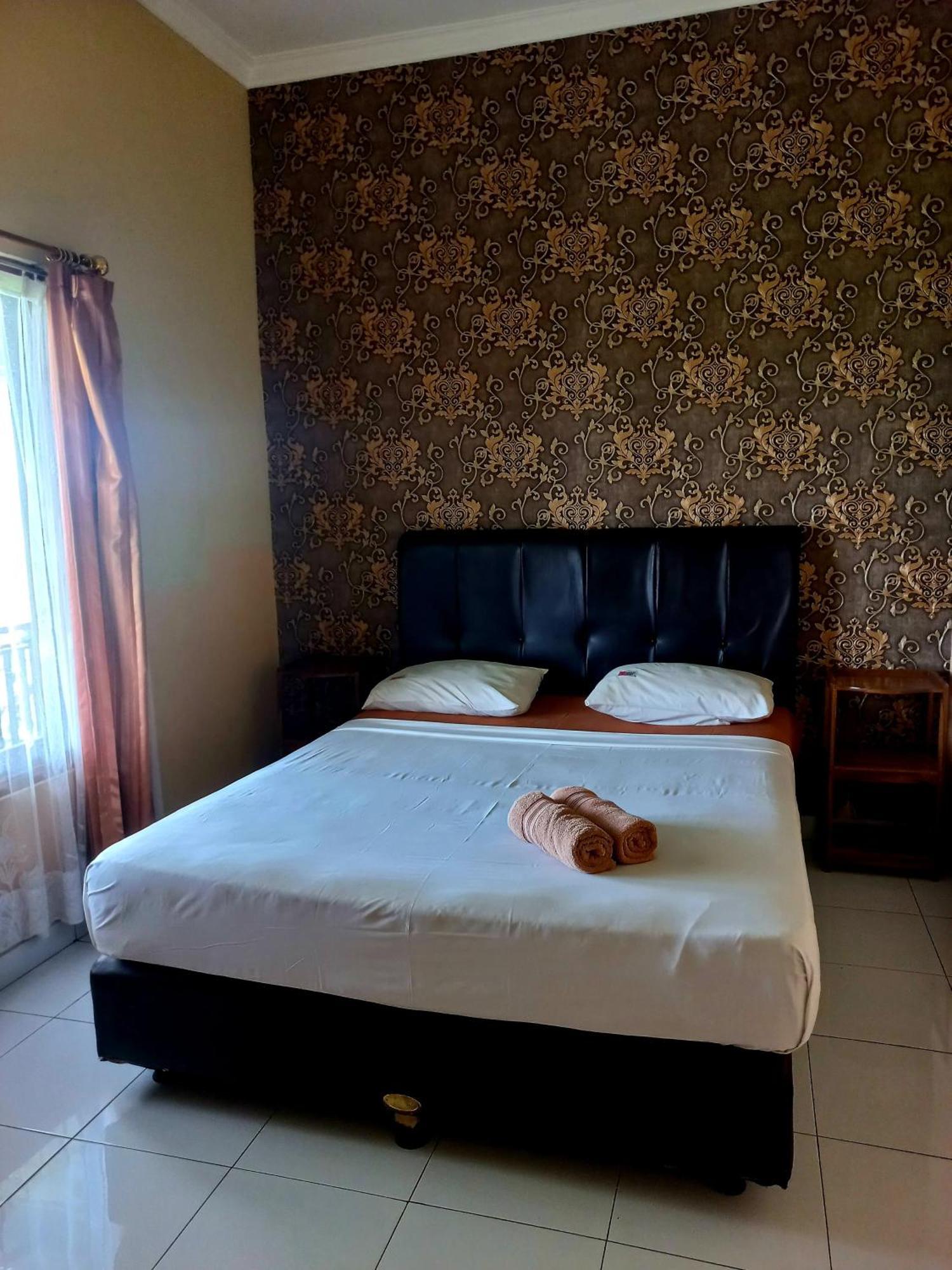 Hotel Omah Cepit Экстерьер фото